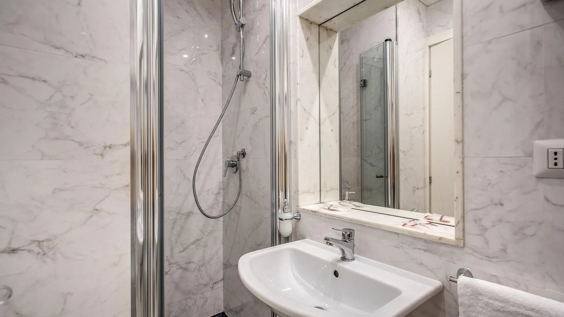 Hotel San Silvestro Roma