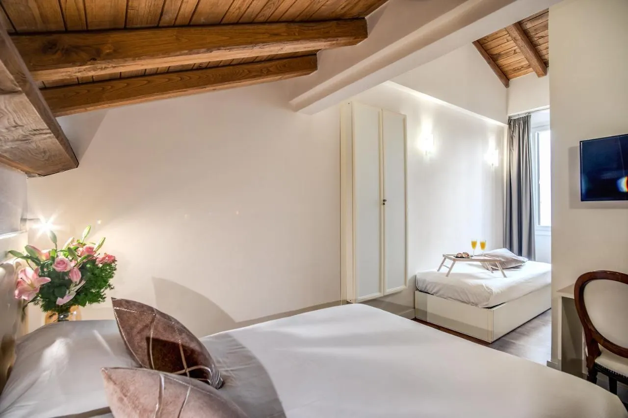 Hotel San Silvestro Rome