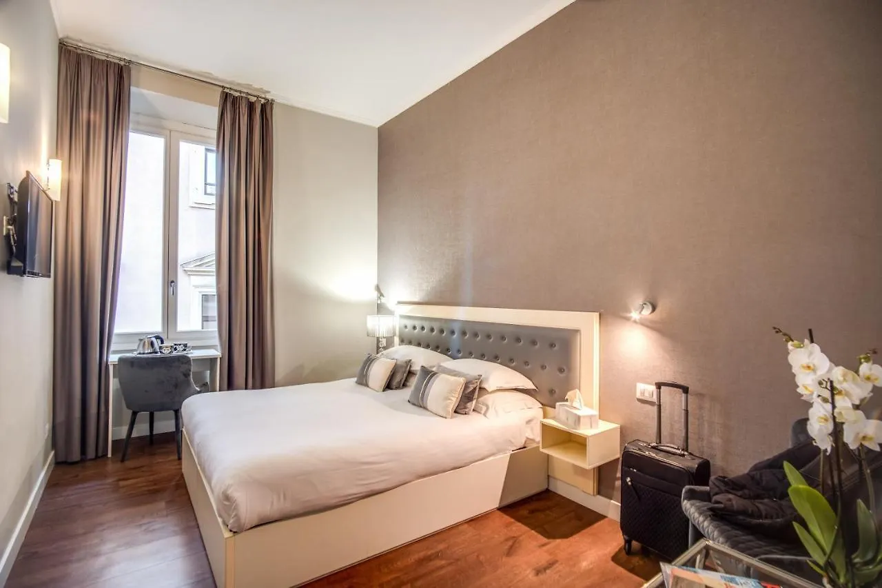 Hotel San Silvestro Rome 3*,